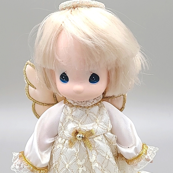 Precious Moments Vintage Angel Tree Topper, Blond Hair, Gold & White Lace Dress - Picture 2 of 6